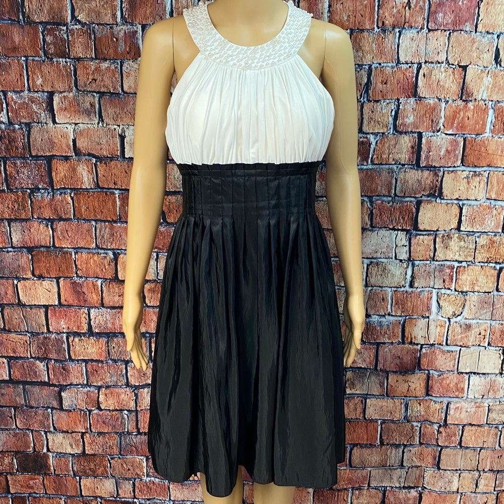 Jessica Howard Pearl Collar Cocktail Dress